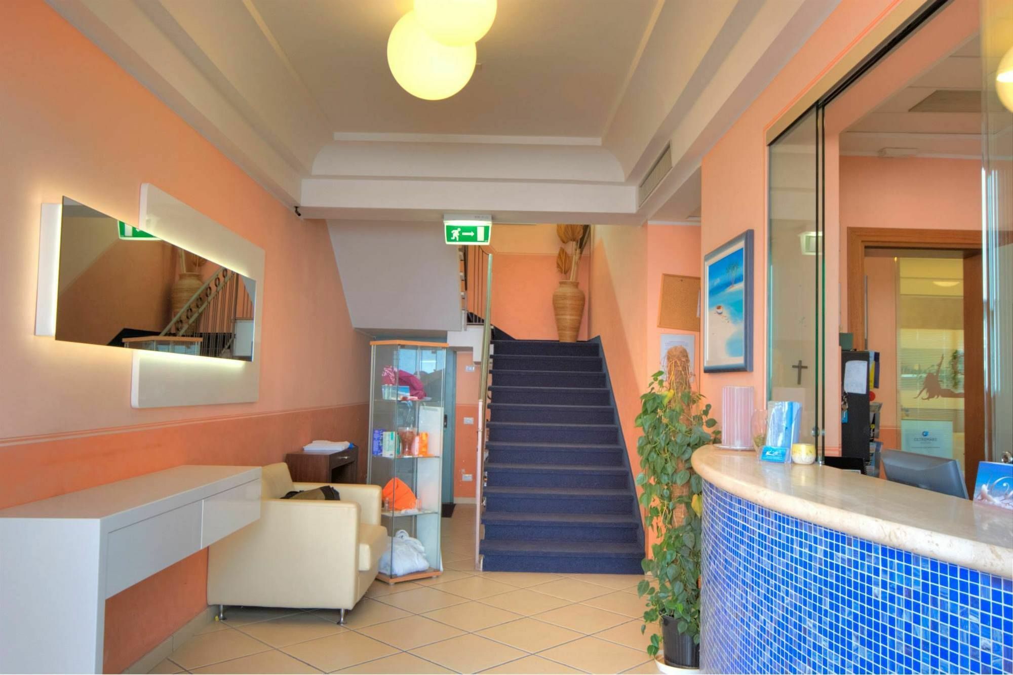 Residence Divina Rimini Zewnętrze zdjęcie
